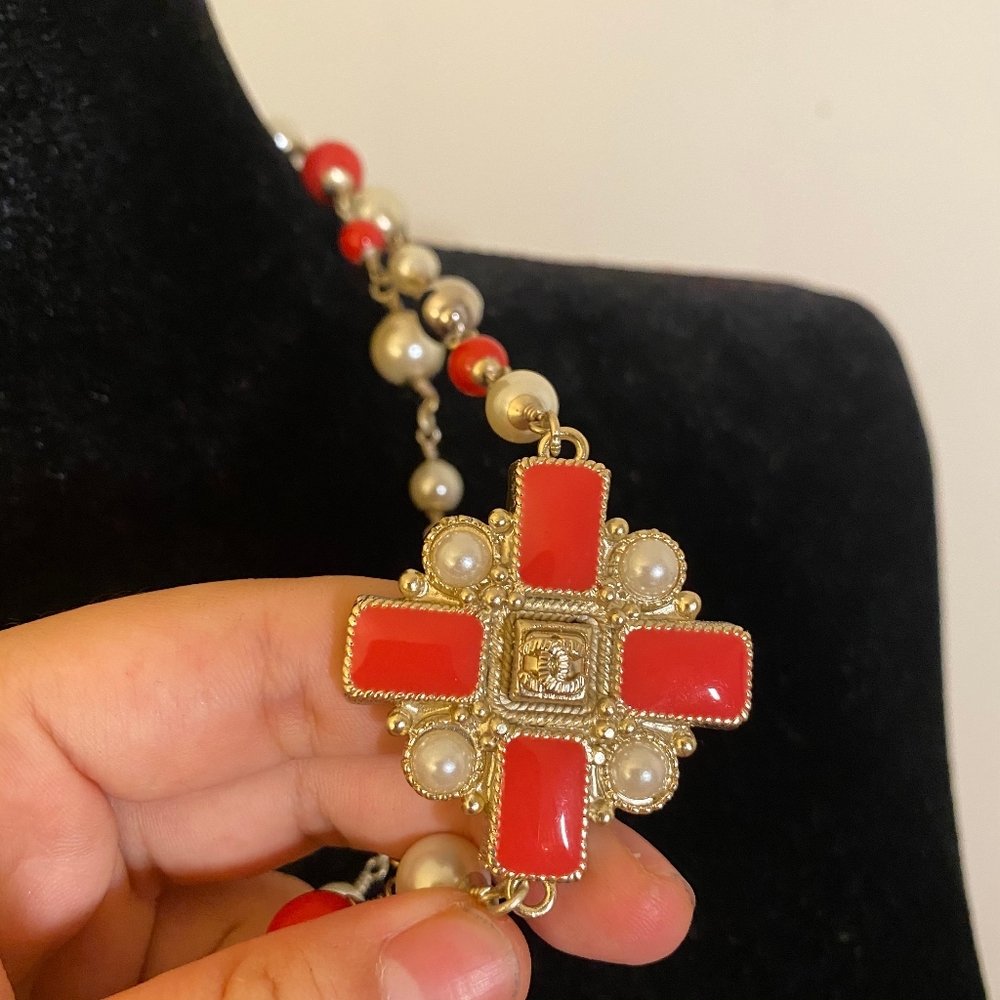 Necklace - Picture 2 of 5
